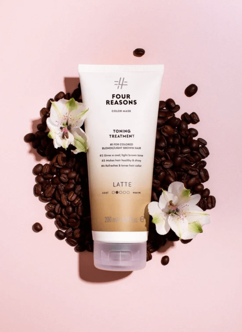 Four Reasons Latte tonizuojanti plaukų kaukė su kavos pupelėmis, skirta natūraliam šaltam atspalviui išryškinti