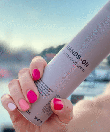 Nine Yards Hands-On Texturizing Spray – naudojimas